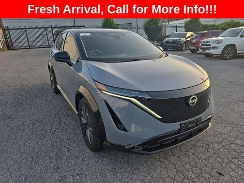 Boulder Gray Pearl/Black Diamond Pearl 2023 Nissan ARIYA PLATINUM+
