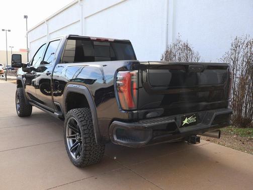 2024 GMC Sierra 2500 AT4