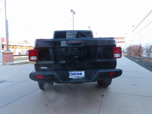 2025 Jeep Gladiator Nighthawk