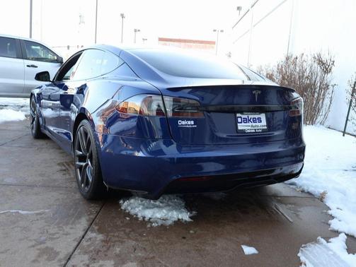 2021 Tesla Model S Plaid