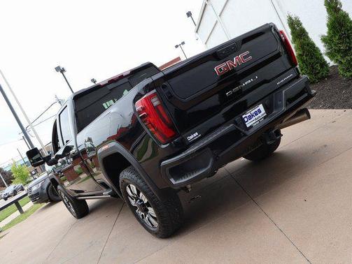 Onyx Black 2025 GMC Sierra 3500 Denali