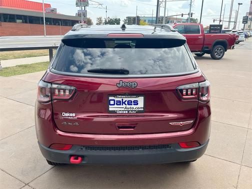 2021 Jeep Compass Trailhawk