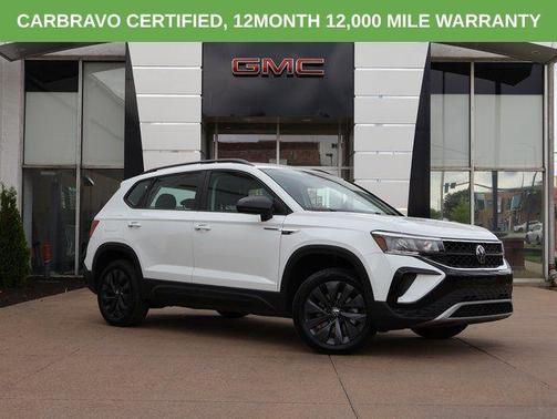 Pure White 2023 Volkswagen Taos 1.5T S