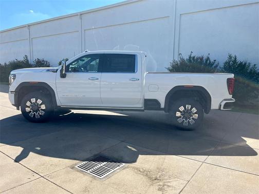 2025 GMC Sierra 2500 Denali