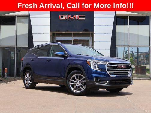 Marine Metallic 2022 GMC Terrain SLT