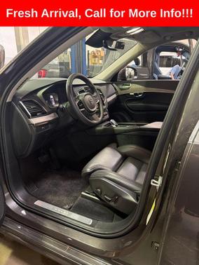 Vapour Gray Metallic 2024 Volvo XC90 B6 Ultimate Bright Theme 7-Seater