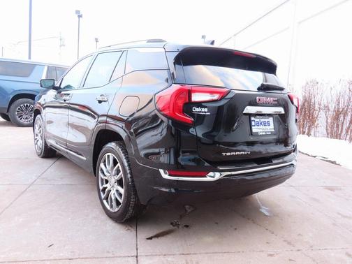 2022 GMC Terrain Denali