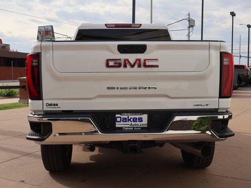 Summit White 2025 GMC Sierra 2500 SLT
