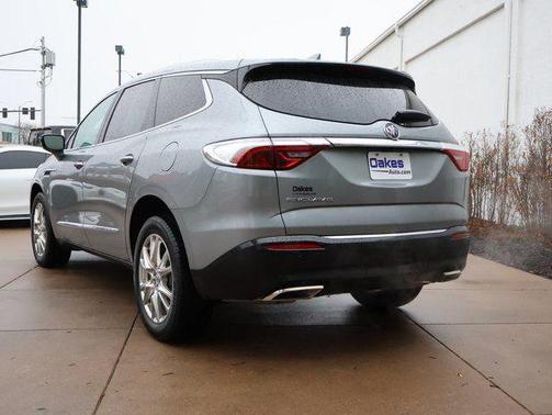2023 Buick Enclave Essence FWD