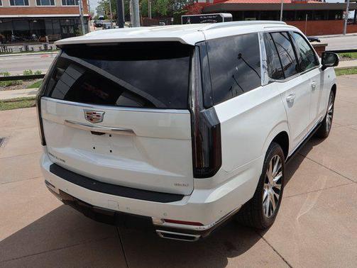 Crystal White Tricoat 2025 Cadillac Escalade Premium Luxury Platinum