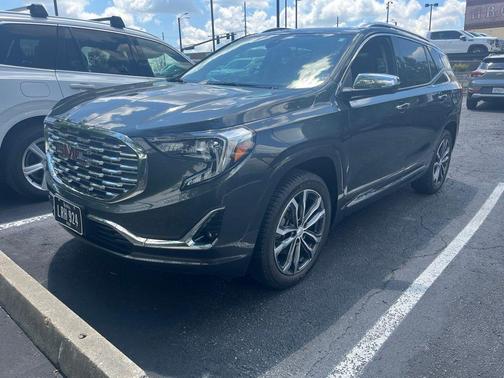 Graphite Gray Metallic 2018 GMC Terrain Denali