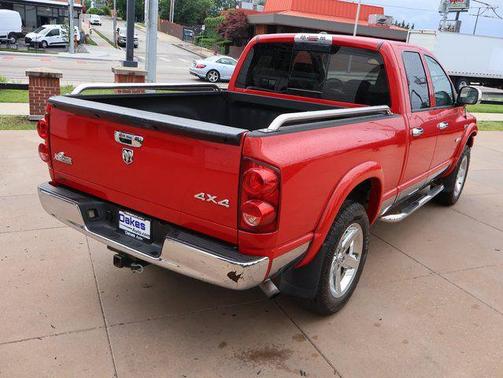 Flame Red Clearcoat 2008 Dodge Ram 1500 SLT Quad Cab