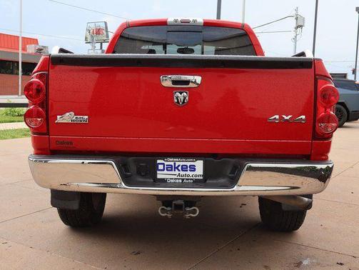 Flame Red Clearcoat 2008 Dodge Ram 1500 SLT Quad Cab