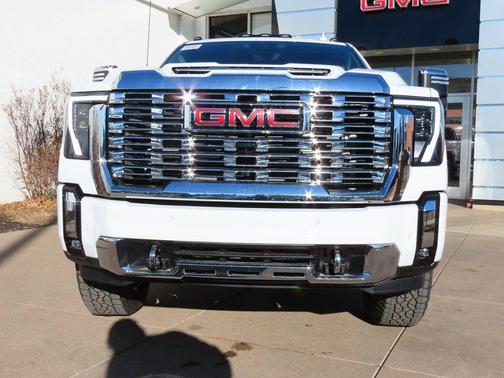 2026 GMC Sierra 2500 Denali