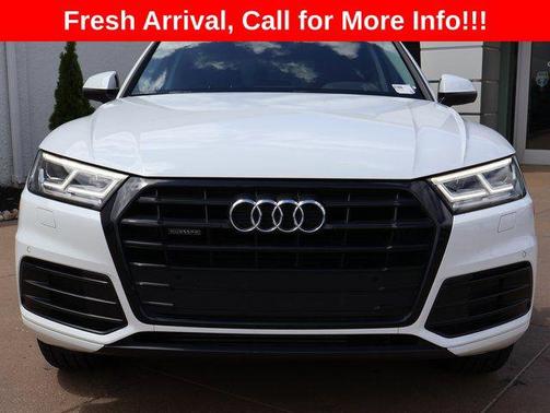 Ibis White 2020 Audi Q5 45 Premium Plus