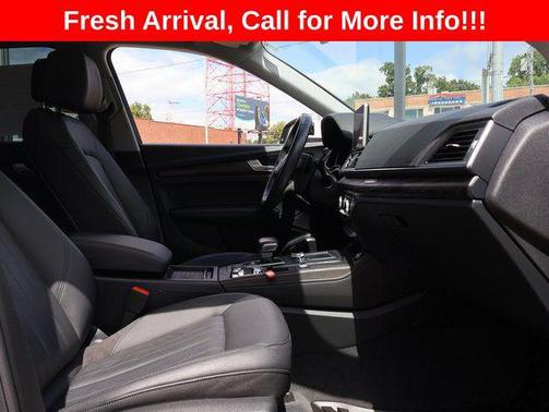 Ibis White 2020 Audi Q5 45 Premium Plus