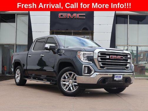 Dark Sky Metallic 2022 GMC Sierra 1500 SLT