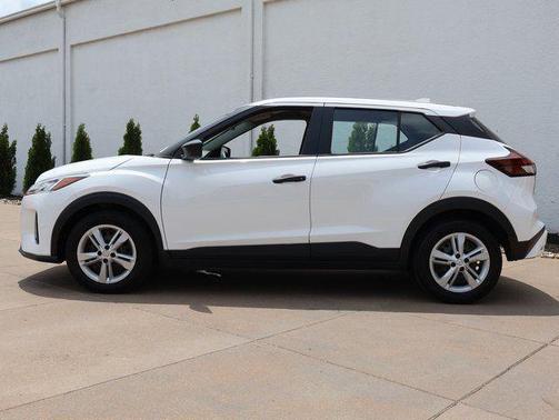 Fresh Powder 2024 Nissan Kicks S