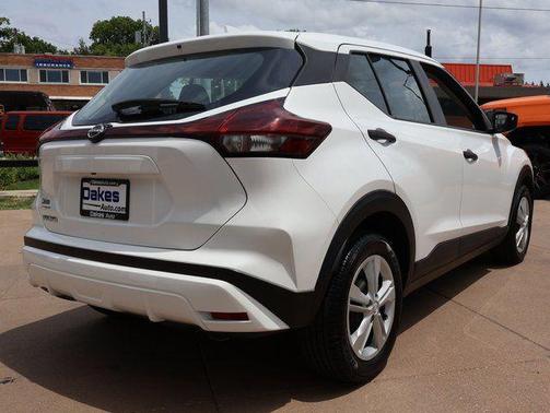 Fresh Powder 2024 Nissan Kicks S