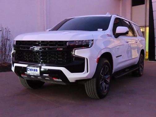 2023 Chevrolet Suburban 4WD Z71