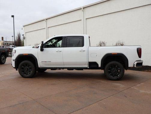 2026 GMC Sierra 2500 AT4