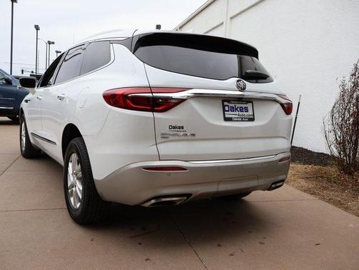 2021 Buick Enclave AWD Essence