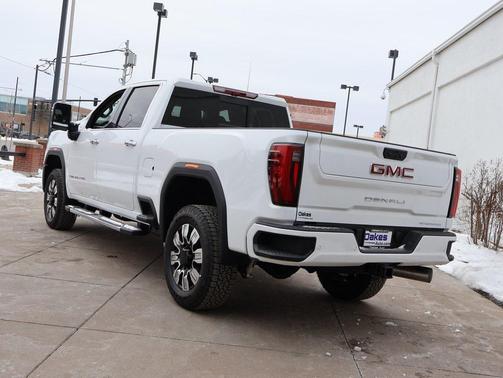 2026 GMC Sierra 2500 Denali