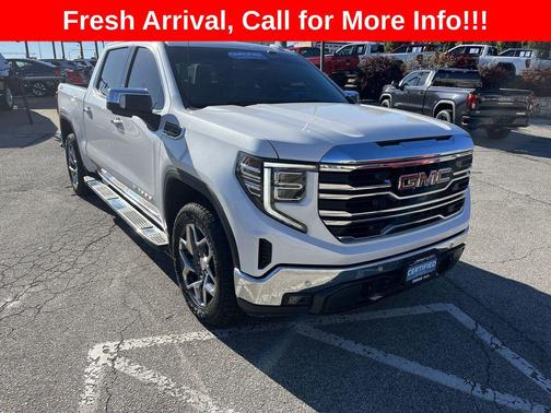 White Frost Tricoat 2022 GMC Sierra 1500 SLT