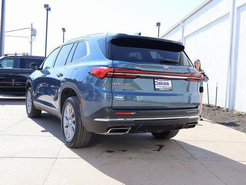 2025 Buick Enclave Preferred FWD