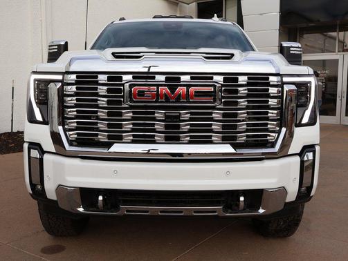 2026 GMC Sierra 2500 Denali