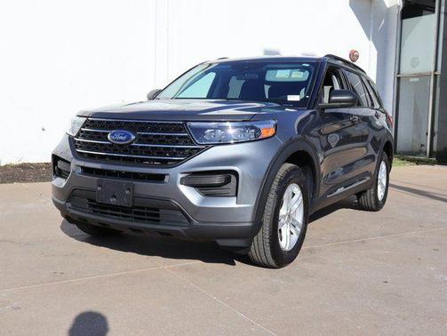 CARBONIZED GRAY METALLIC 2023 Ford Explorer XLT