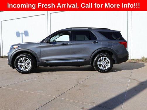 CARBONIZED GRAY METALLIC 2023 Ford Explorer XLT