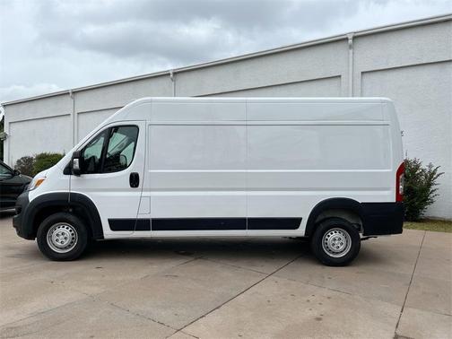 2025 RAM ProMaster 2500 Tradesman
