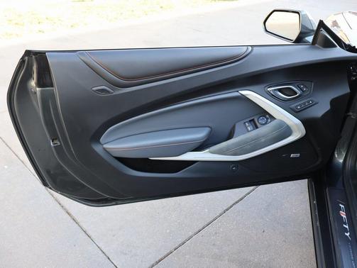 2017 Chevrolet Camaro 2SS