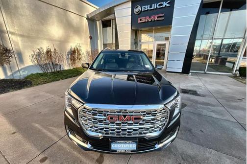 2023 GMC Terrain Denali