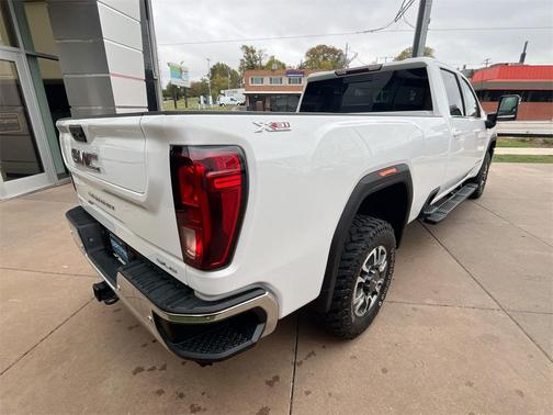 2023 GMC Sierra 2500 SLE