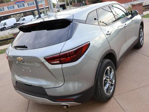 Sterling Gray Metallic 2025 Chevrolet Blazer 2LT
