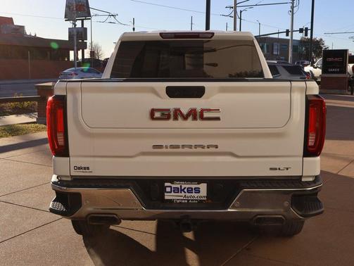 2021 GMC Sierra 1500 SLT
