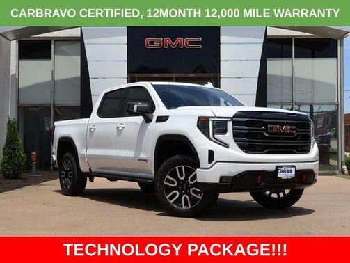 Summit White 2025 GMC Sierra 1500 AT4