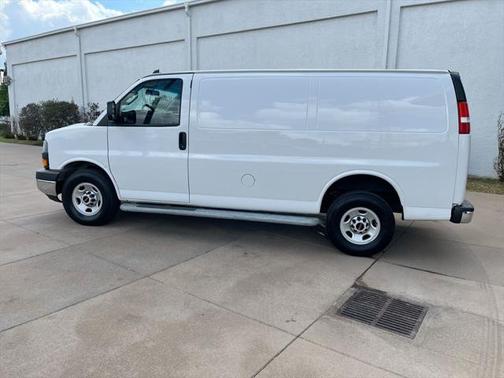 2021 GMC Savana 2500 Work Van