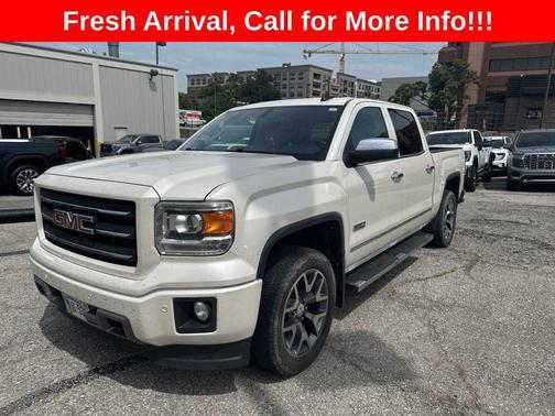 White Diamond Tricoat 2015 GMC Sierra 1500 SLT