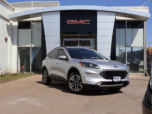 INGOT SILVER METALLIC 2020 Ford Escape SEL