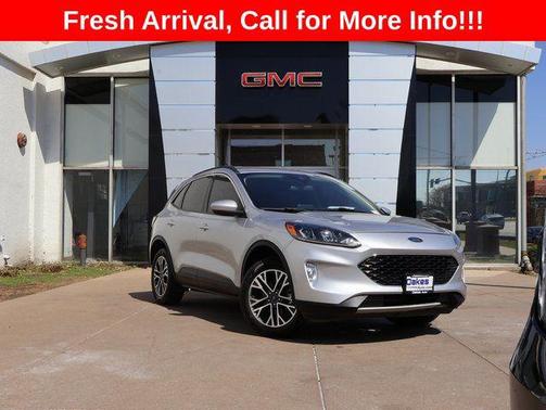 INGOT SILVER METALLIC 2020 Ford Escape SEL