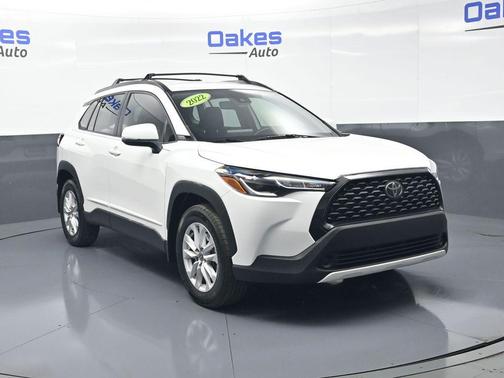 Wind Chill Pearl 2022 Toyota Corolla Cross LE