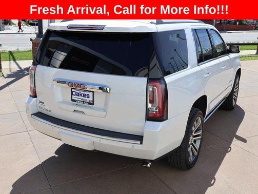 White Frost Tricoat 2019 GMC Yukon Denali