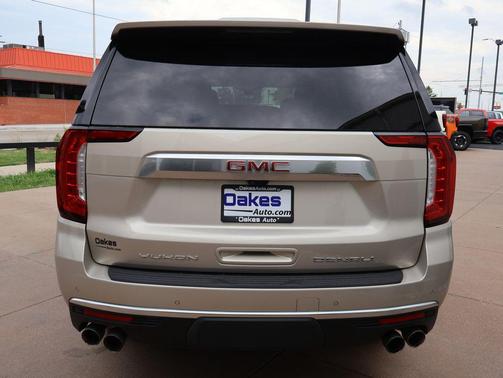 Pearl Beige Metallic 2021 GMC Yukon XL Denali