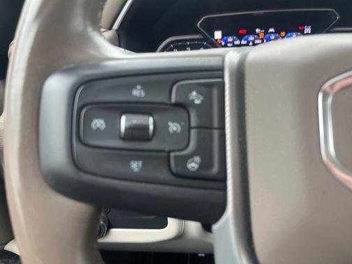 Pearl Beige Metallic 2021 GMC Yukon XL Denali