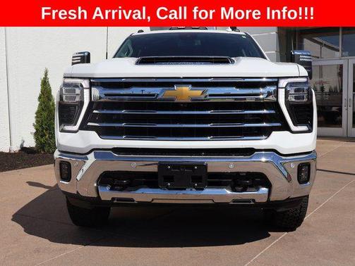 Summit White 2024 Chevrolet Silverado 2500 LTZ