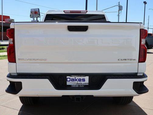 Summit White 2026 Chevrolet Silverado 1500 Custom
