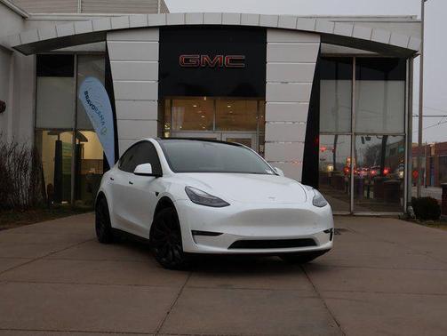 2022 Tesla Model Y Performance Dual Motor All-Wheel Drive